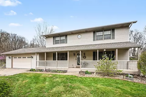 2698 N Van Gogh Dr, La Porte, IN 46350