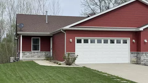 17302 Brookwood Dr, Lowell, IN 46356