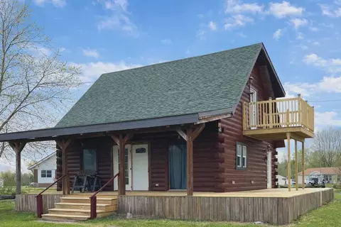 16642 NE North Main, Summitville, IN 46070