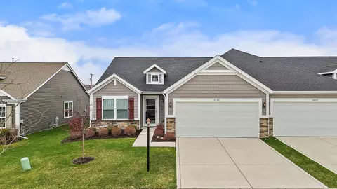 2602 Hudson Rd, Valparaiso, IN 46385