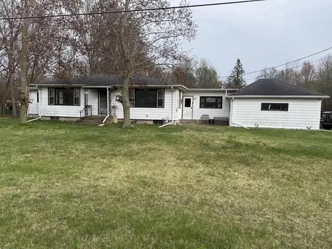 1034 Woodlawn Ave, Michigan City, IN 46360