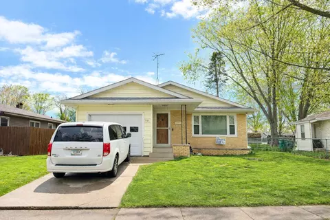 905 Plain St, La Porte, IN 46350