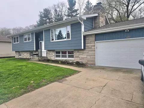 6029 Cardinal Ave, Portage, IN 46368