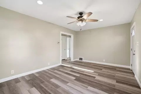 Living - 560 Ralston St, Gary, IN 46406 photo 1 of 2