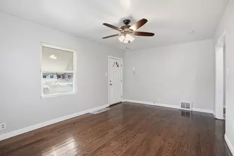 Living - 263 Taft St, Gary, IN 46404 photo 2 of 2