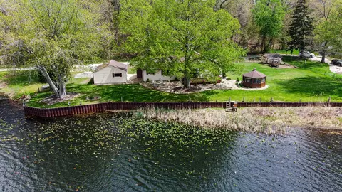 1588 W Severs Rd, La Porte, IN 46350
