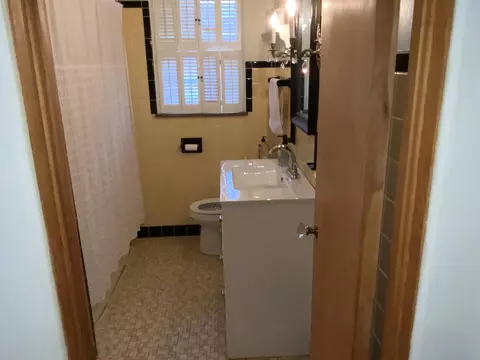 Bath - 8245 Baring Ave, Munster, IN 46321 photo 1 of 8