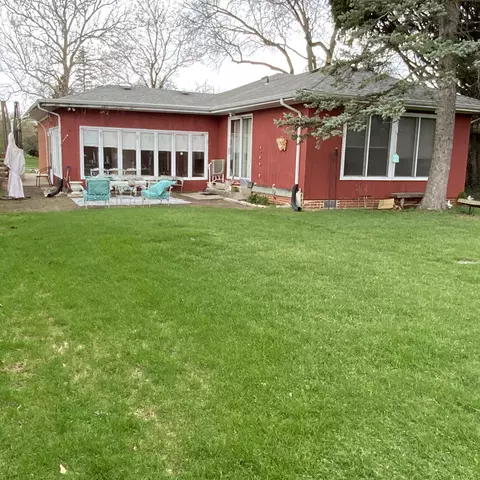 Exterior - 8245 Baring Ave, Munster, IN 46321 photo 3 of 6