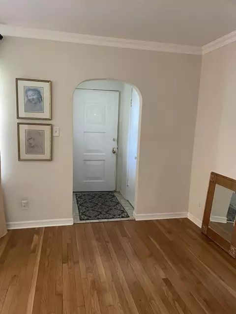 Entry Way - 8245 Baring Ave, Munster, IN 46321 photo 2 of 3