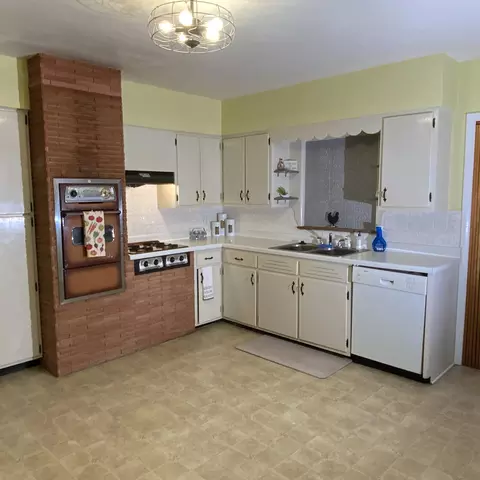 Kitchen - 8245 Baring Ave, Munster, IN 46321 photo 2 of 3