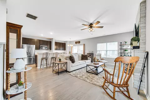 Living - 11150 Putnam Dr, Crown Point, IN 46307 photo 1 of 1