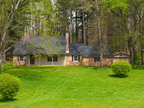 820 N 350, Valparaiso, IN 46383