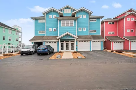 13246 E Lake Shore Dr #202, Cedar Lake, IN 46303