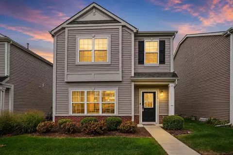 Exterior - 1066 E 115th Ct, Crown Point, IN 46307 photo 4 of 6