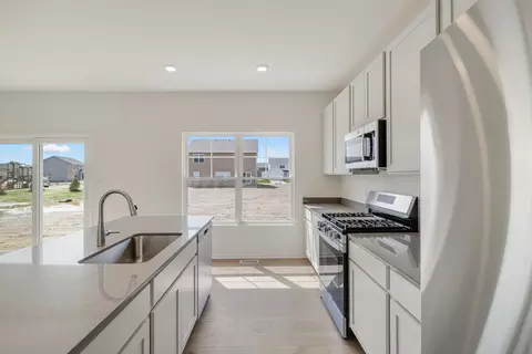 Kitchen - 563 E 130th Ave, Crown Point, IN 46307 photo 3 of 3