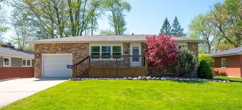 1336 Lincoln St, Hobart, IN 46342