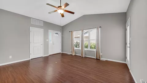 Living - 3889 Stadium St, Portage, IN 46368 photo 3 of 4