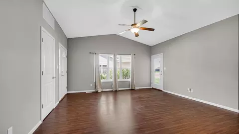 Living - 3889 Stadium St, Portage, IN 46368 photo 2 of 4