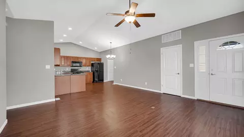 Living - 3889 Stadium St, Portage, IN 46368 photo 4 of 4