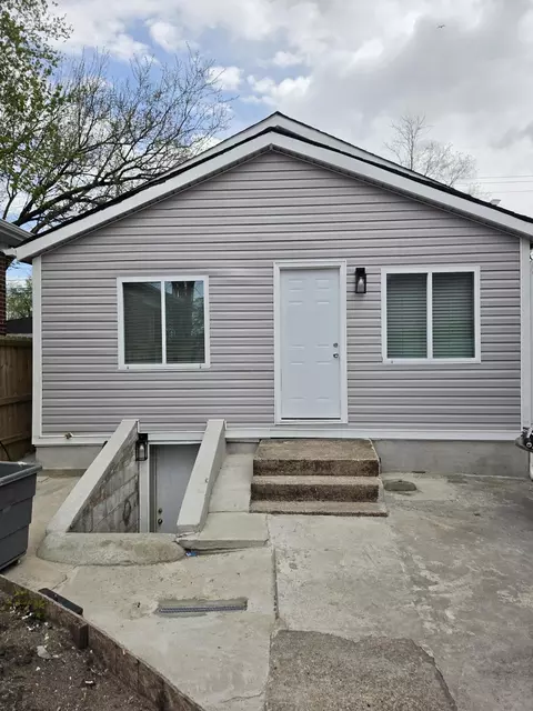 4149 Broadway, Gary, IN 46409