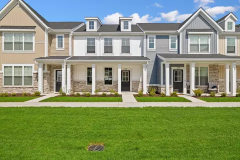 13097 Carolina St, Crown Point, IN 46307