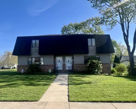 309-311 W Morgan Ave, Chesterton, IN 46304
