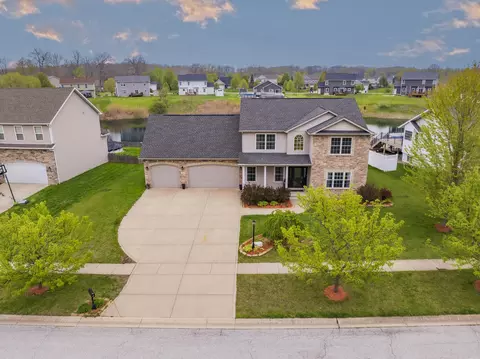 243 Eagle Ridge Dr, Valparaiso, IN 46385