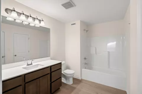 Bath - 6223 Brook Ave, Portage, IN 46368 photo 2 of 2