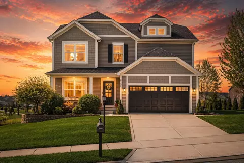2209 Wicklow Dr, Valparaiso, IN 46385
