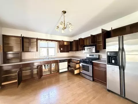 Kitchen - 1604 W 99th Pl, Crown Point, IN 46307 photo 1 of 1