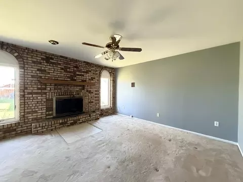 Living - 1604 W 99th Pl, Crown Point, IN 46307 photo 3 of 3