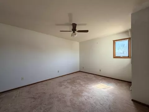 Bedroom - 1604 W 99th Pl, Crown Point, IN 46307 photo 3 of 4