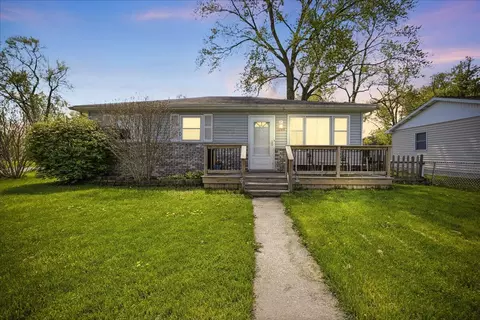 1709 E Rand St, Hobart, IN 46342