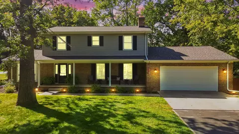 6985 Windsor Dr, De Motte, IN 46310