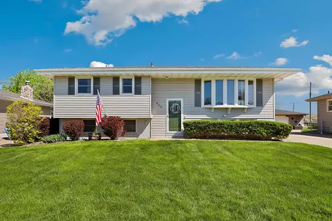 806 Harrison Pl, Dyer, IN 46311