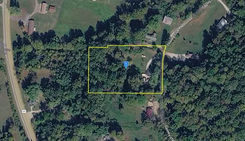 1921 Country Club Rd, Spencer, IN 47460