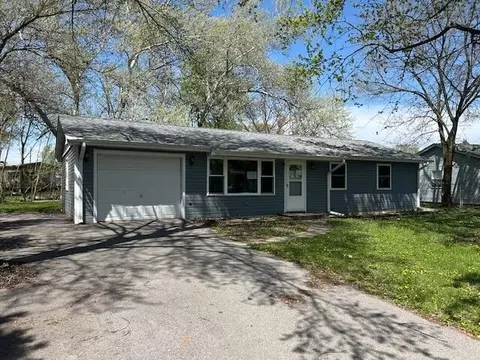 443 Nantucket Rd, Valparaiso, IN 46385
