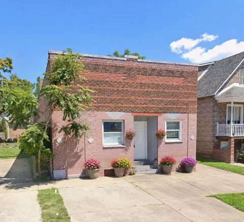 524 W 143rd St, East Chicago, IN 46312