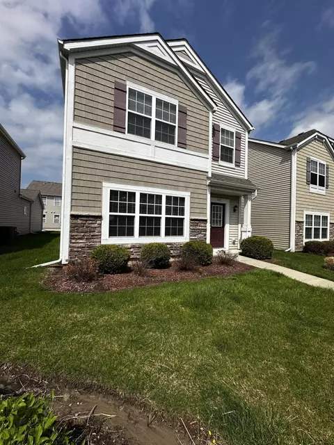 Exterior - 1077 E 115th Ln, Crown Point, IN 46307 photo 2 of 3
