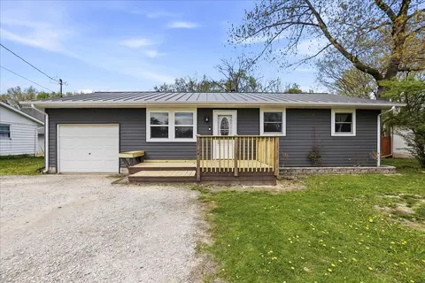 13414 Sherman St, Cedar Lake, IN 46303