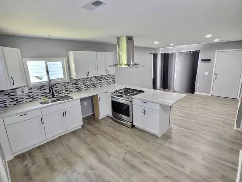 1038 Gibson Pl, Gary, IN 46403 photo 6