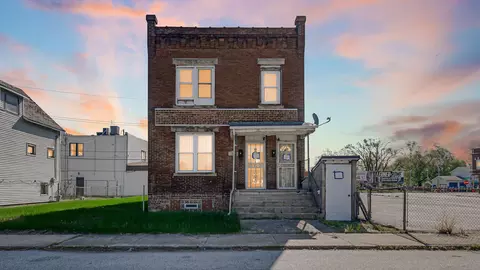 5537 Beall St, Hammond, IN 46320