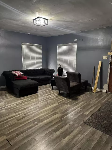 Living - 309 Matthews St, Gary, IN 46406 photo 2 of 2