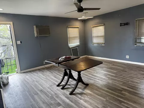 Living - 309 Matthews St, Gary, IN 46406 photo 1 of 2