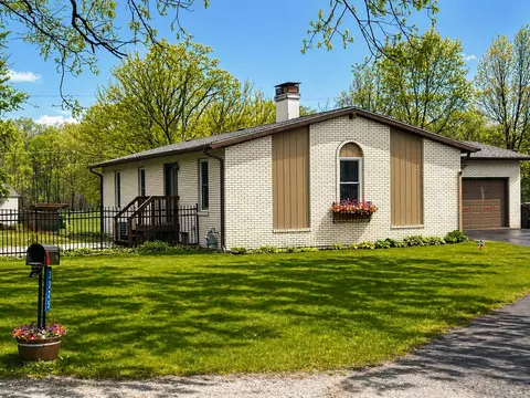3325 W 932, Lake Village, IN 46349