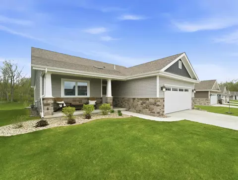 9083 Grindel Pl, Cedar Lake, IN 46303