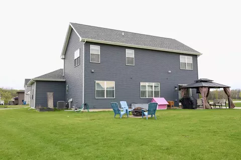 Exterior - 11555 Newton St, Crown Point, IN 46307 photo 5 of 9