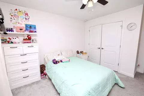 Bedroom - 11555 Newton St, Crown Point, IN 46307 photo 3 of 8