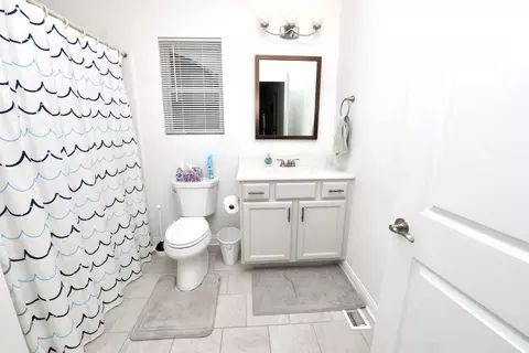 Bath - 11555 Newton St, Crown Point, IN 46307 photo 1 of 4