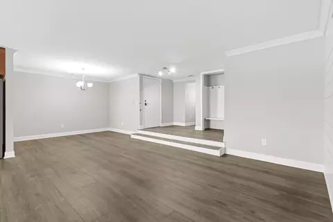 Living - 2545 E Lakeshore Dr #A71, Crown Point, IN 46307 photo 2 of 6